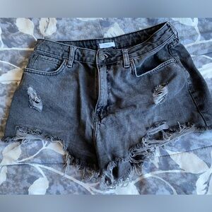Forever 21 Distressed Faded Black Shorts Women’s Size 29
